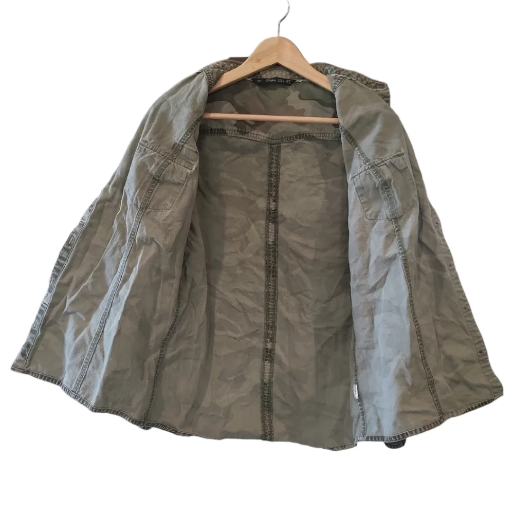 Zara utility jacket relaxed fit multiple pockets stylish functional - Picture 5 of 10